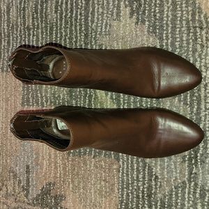 Women's brown boots